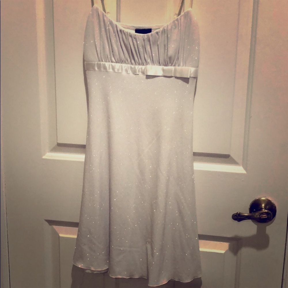 ✨Holiday Glittery Love Tease White Dress✨👗